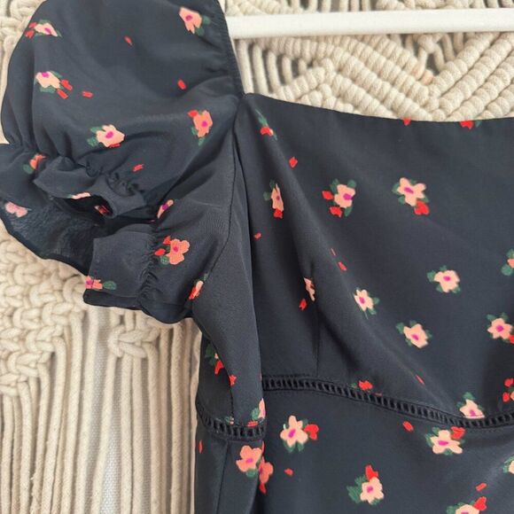 Topshop Black Floral Mini Dress – Size 4 – EUC – Perfect Spring-to-Summer Style - Picture 2 of 4